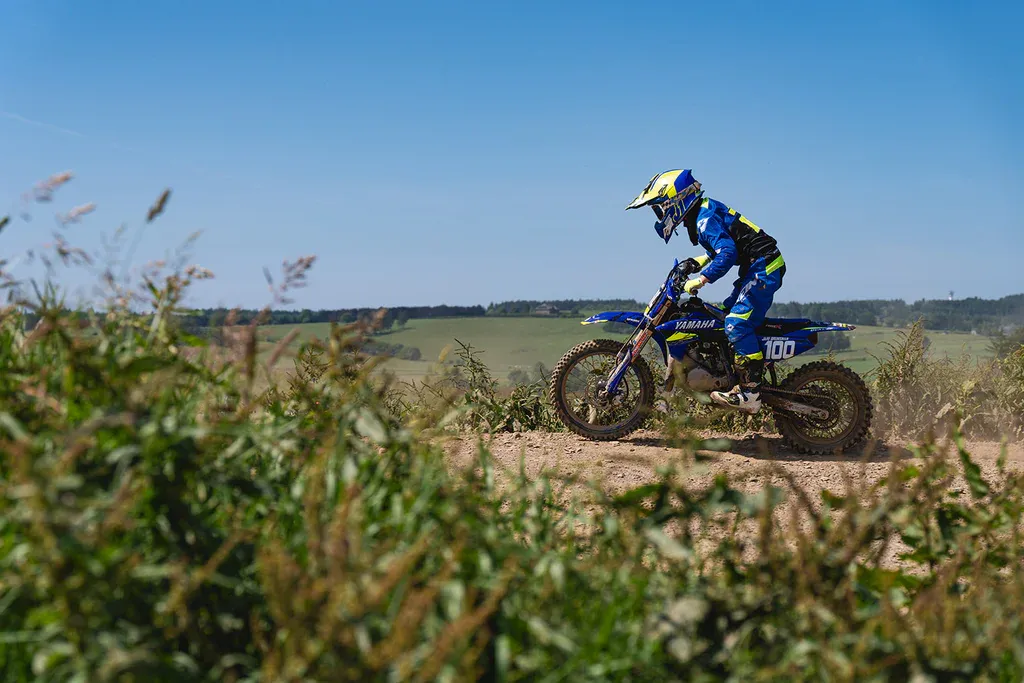 inschrijving blu cru yz 2