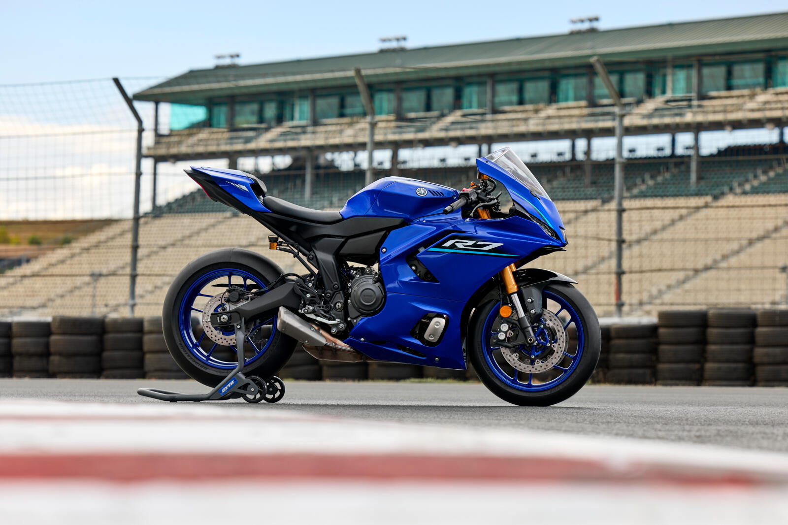 2026 Yamaha R7: De evolutie van R/World 1