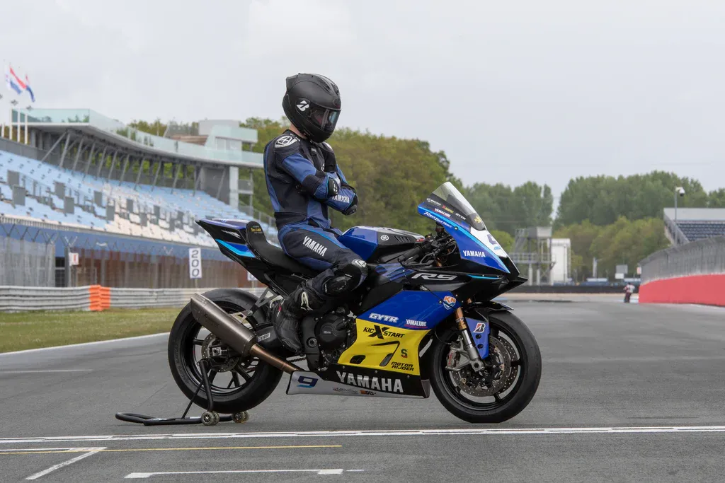 r9 cup 2