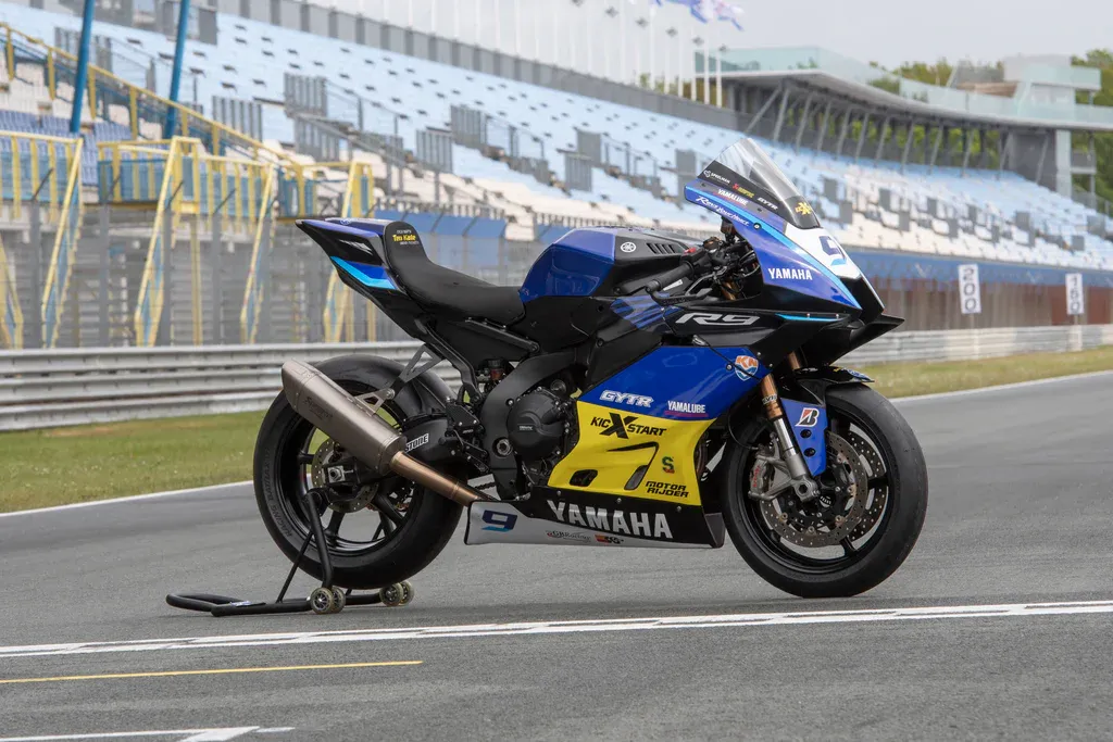 r9 cup 5