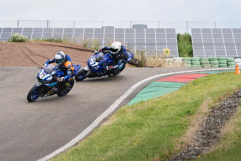 Yamaha Track Day Mettet 2025: een zonovergoten dag vol adrenaline 2 track days mettet 6
