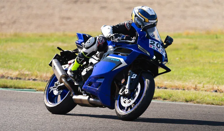 Yamaha Track Day Mettet 2025: een zonovergoten dag vol adrenaline 1 track days mettet 8